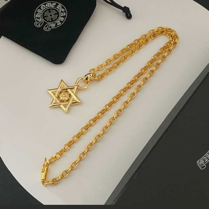 Ch**me He**ts necklaces